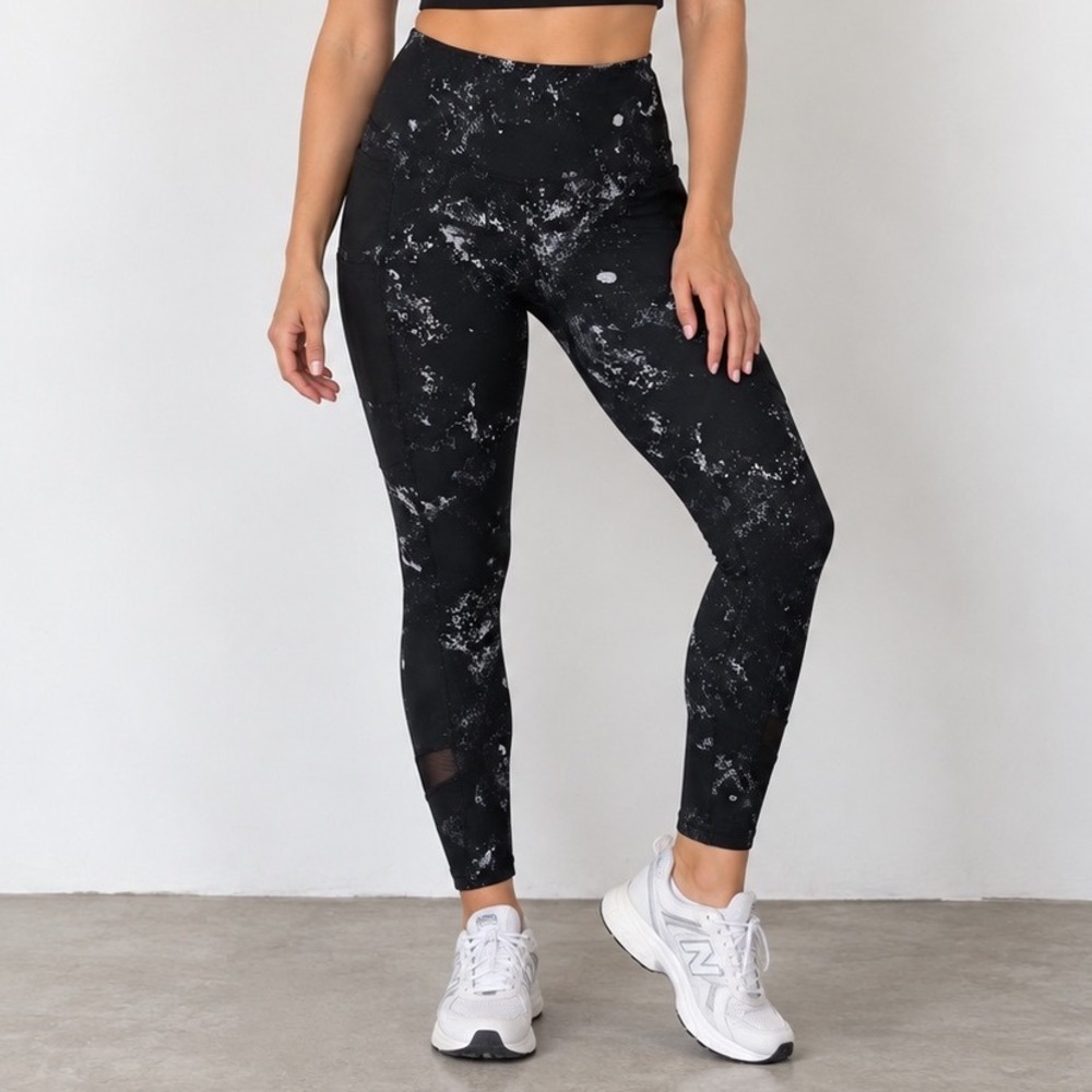 Shosho Black High Rise Leggings Abstract Splatter Print Mesh XL Panel Ankle
